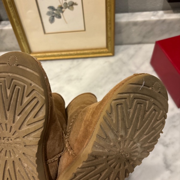 Ugg Kid’s Boots Size 10 - Picture 5 of 10